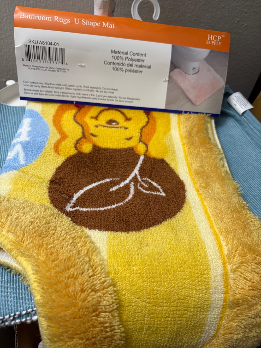 WINNIE THE POOH U-Shape Bath Rug - Yellow